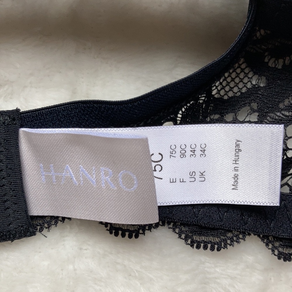 HANRO Luxury Moments All Lace Soft Cup Bra - Picture 14 of 16